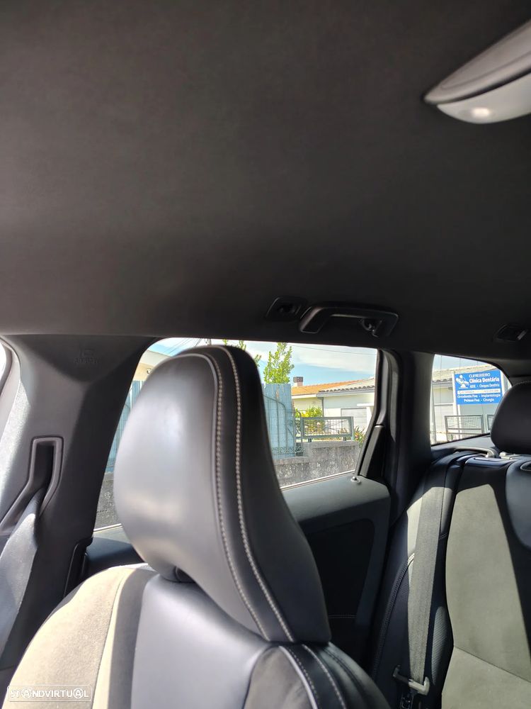 Volvo XC 60 2.0 D3 R-Design Geartronic - 6