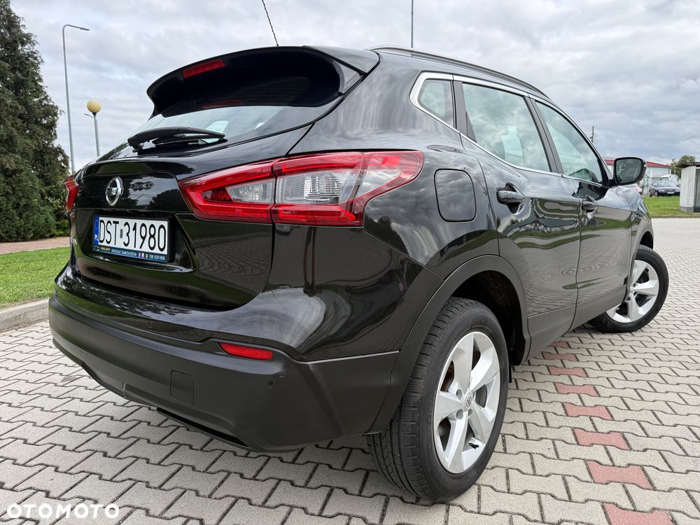 Nissan Qashqai 1.3 DIG-T Tekna - 4