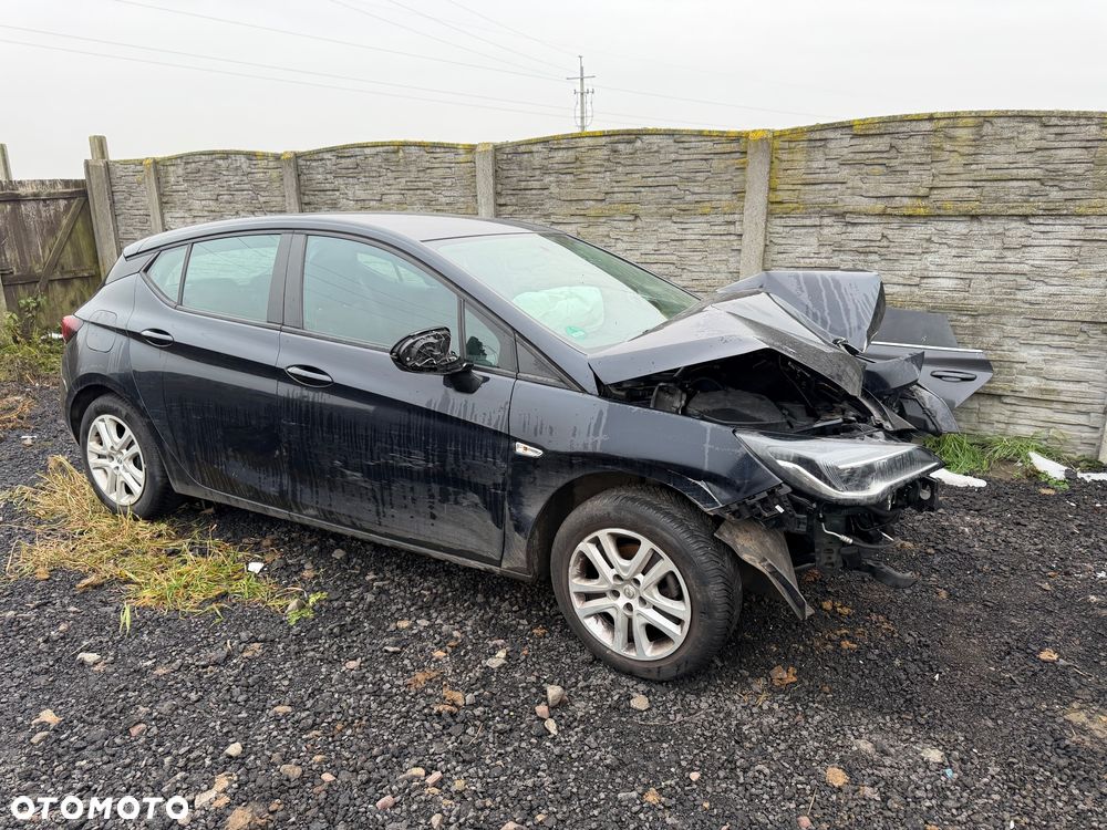 Opel Astra 1.4 Selection - 14