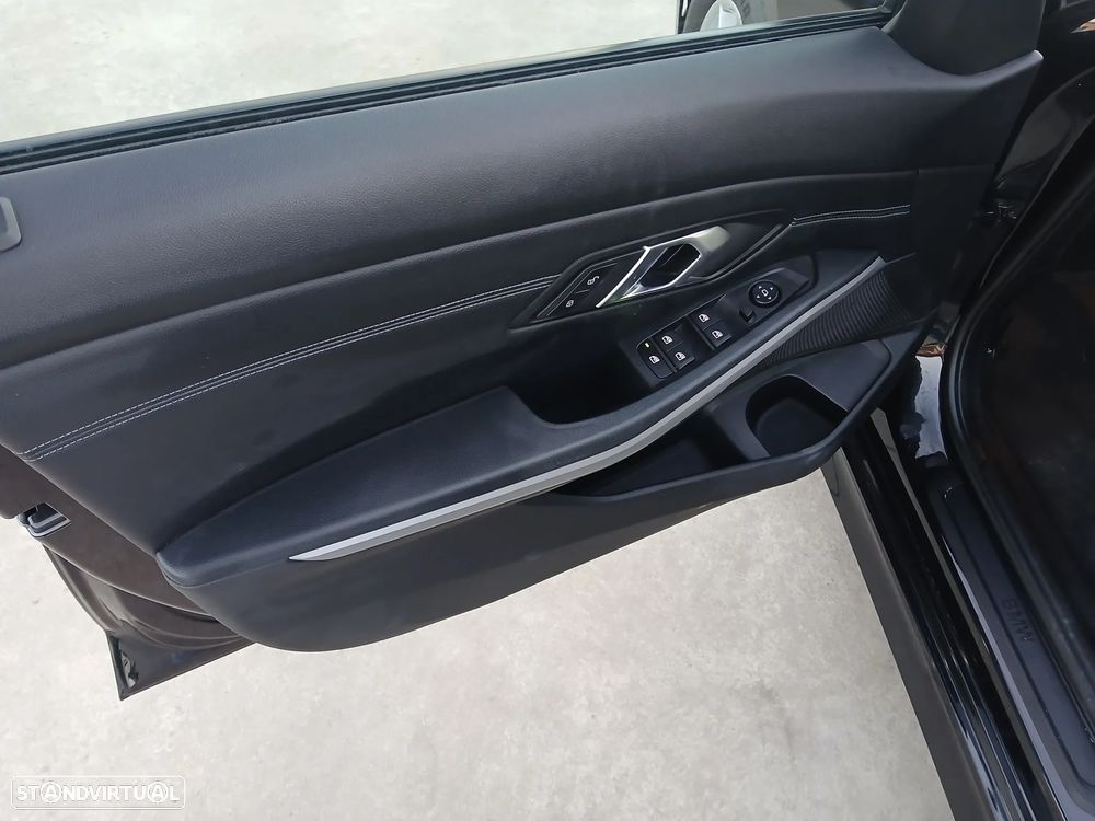 BMW 320 - 14