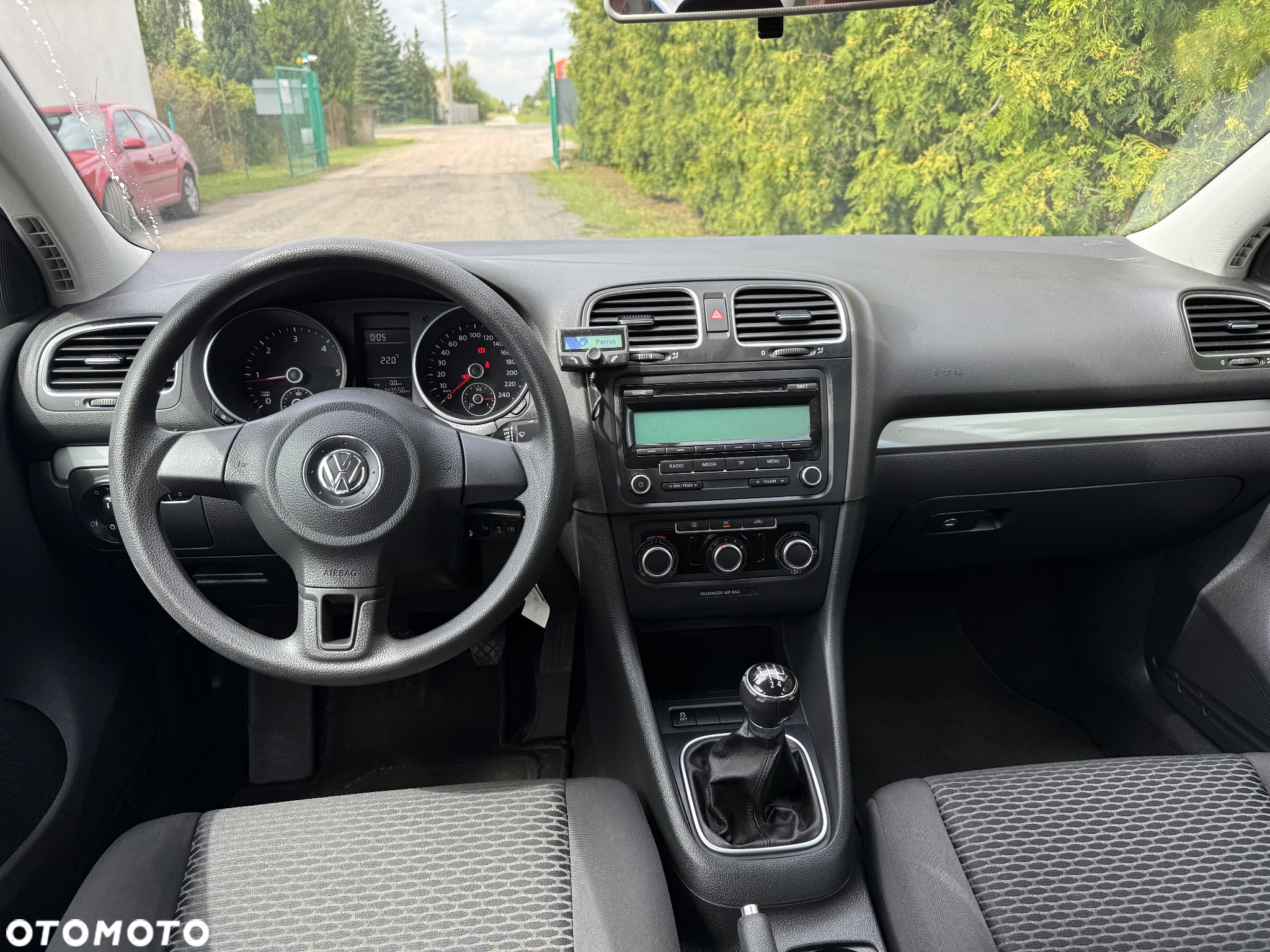 Volkswagen Golf 1.6 TDI DPF BlueMotion - 14
