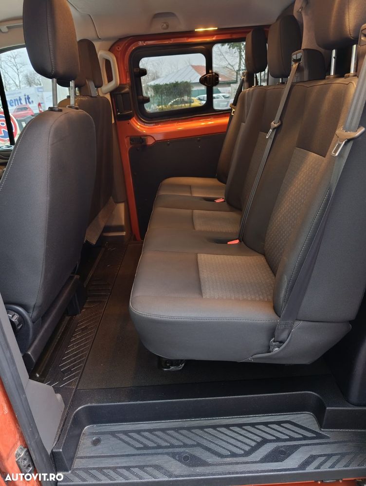 Ford Transit Custom DCIV 320 2.0 EcoBlue 130 CP L2H1 Trend - 12