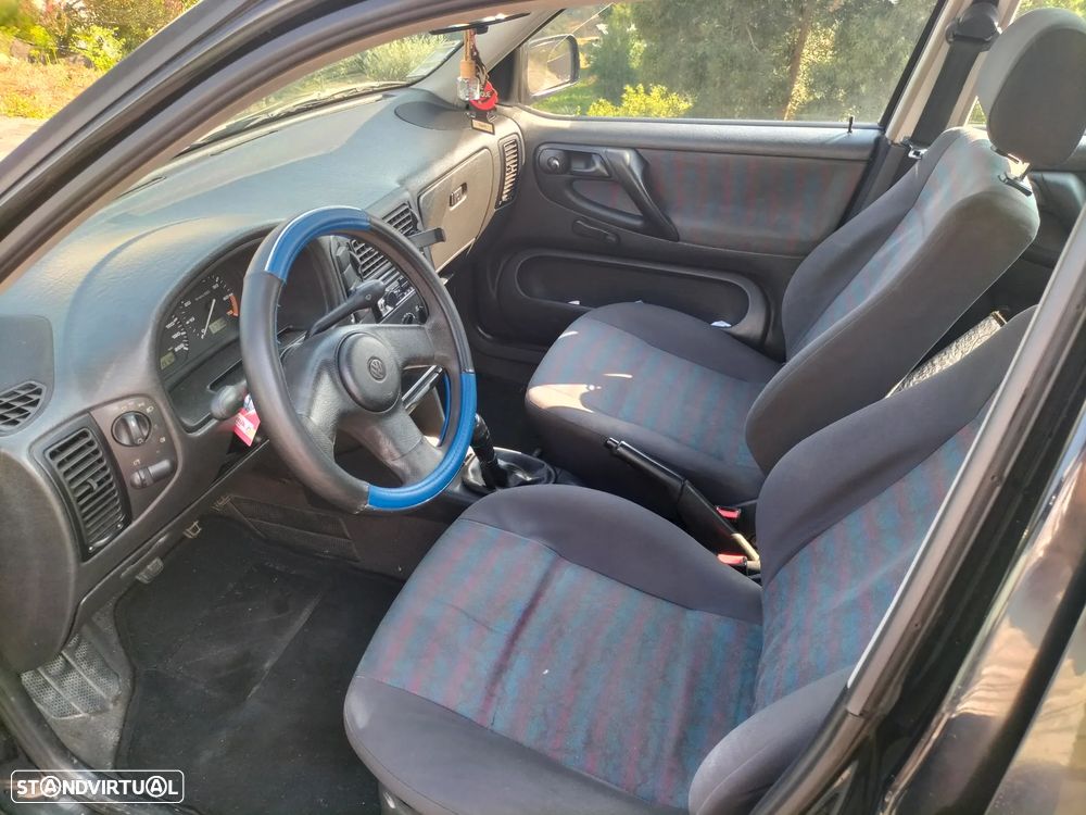 VW Polo 1.05 GL DA - 4