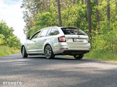 Skoda Octavia 2.0 TDI DSG Soleil - 13