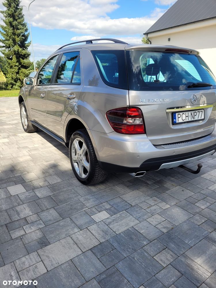 Mercedes-Benz ML 320 CDI 4-Matic - 3