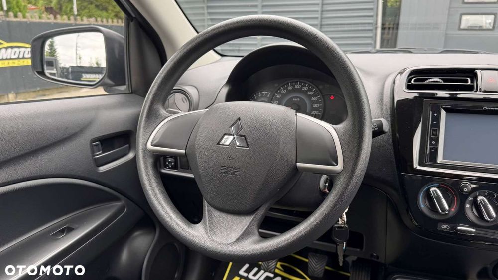 Mitsubishi Space Star - 31