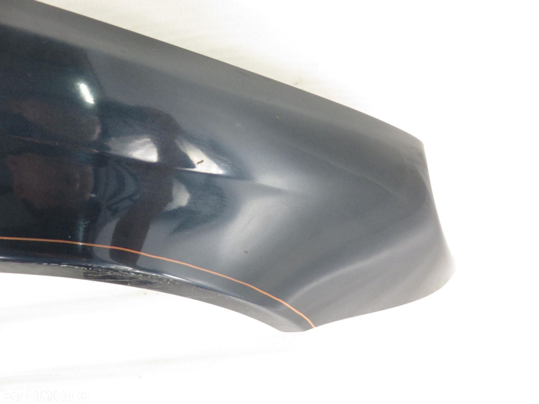 BŁOTNIK PRAWY PRZEDNI MERCEDES W203 189 - 7