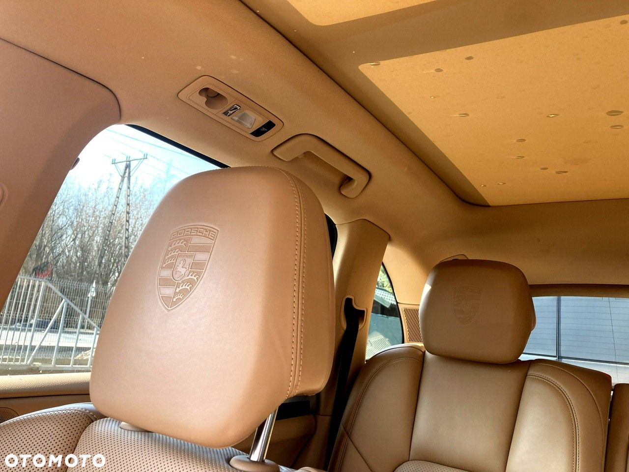 Porsche Cayenne - 38