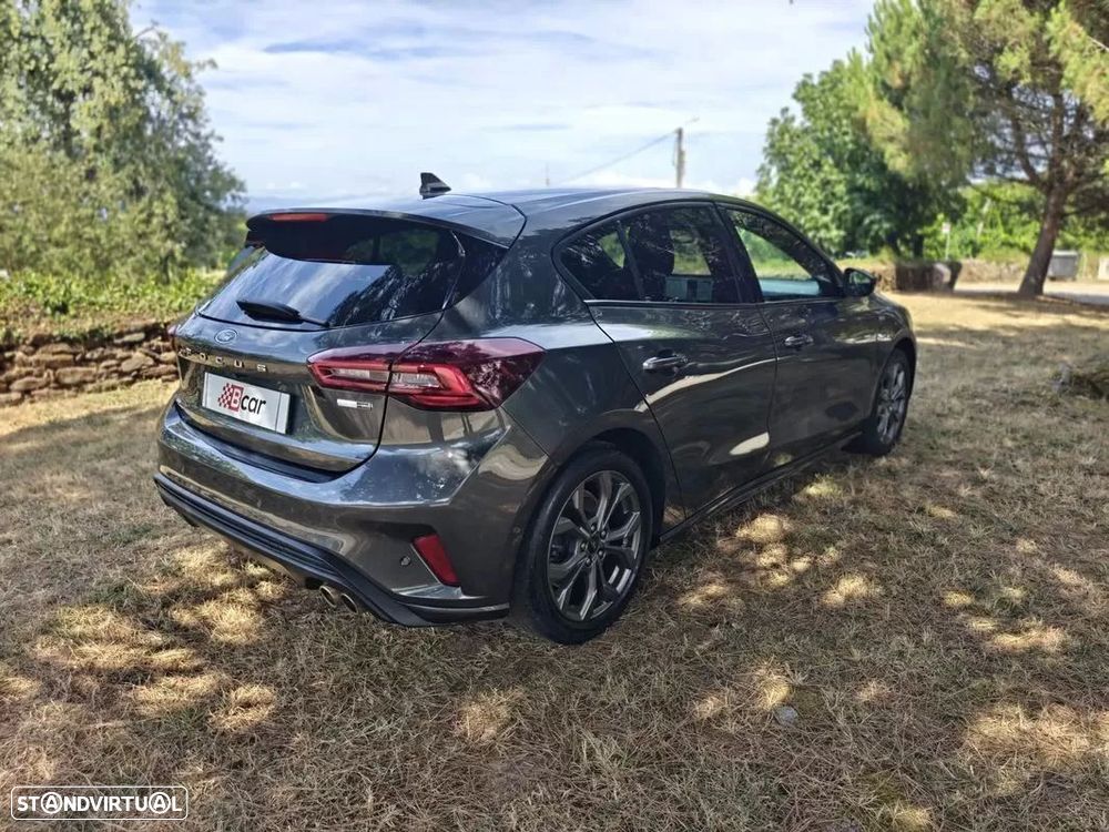 Ford Focus 1.0 EcoBoost MHEV ST-Line - 13
