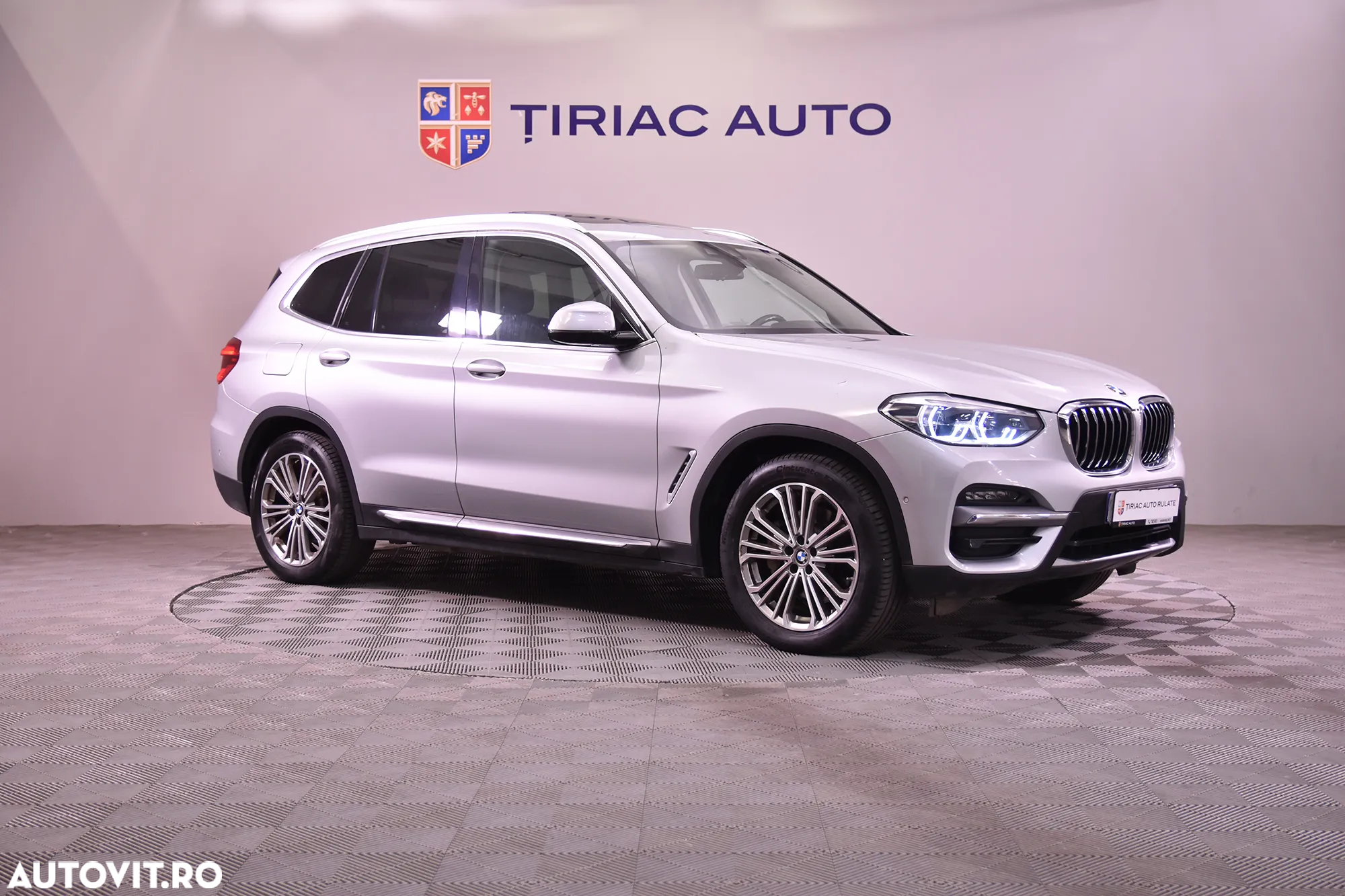BMW X3 xDrive30e Aut. Luxury Line - 7