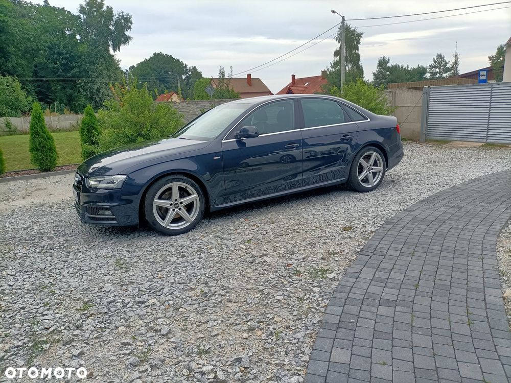 Audi A4 2015 photo 2
