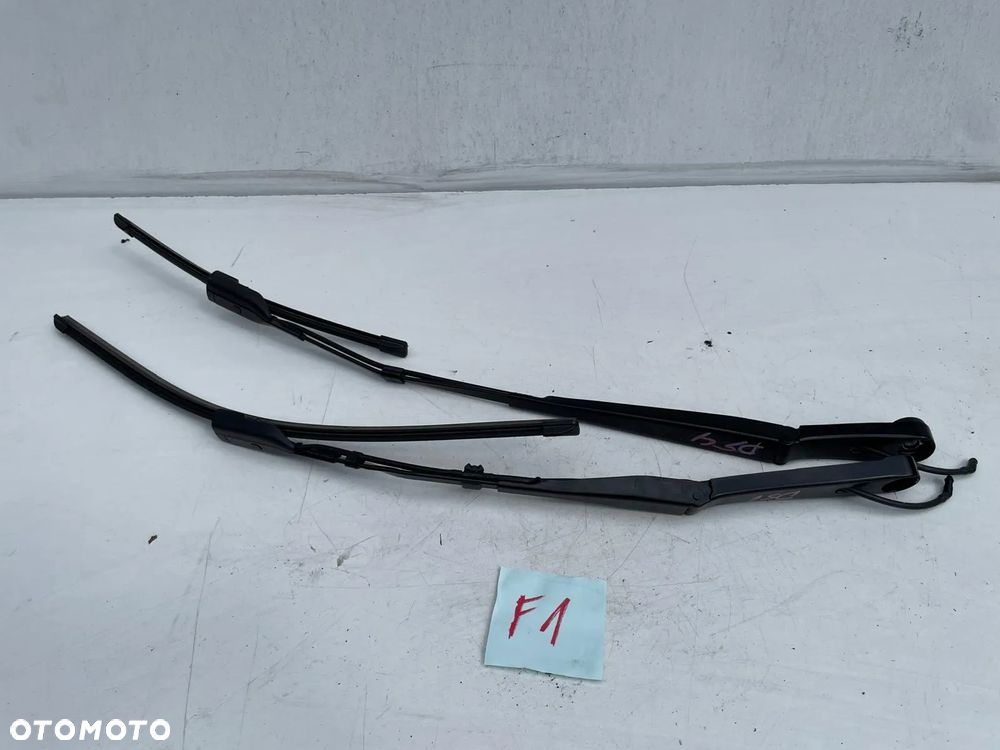 RAMIĘ RAMIONA WYCIERACZEK PEUGEOT 308 III T10 DS4 II KOMPLET 9830976880 , 9830981980 - 1