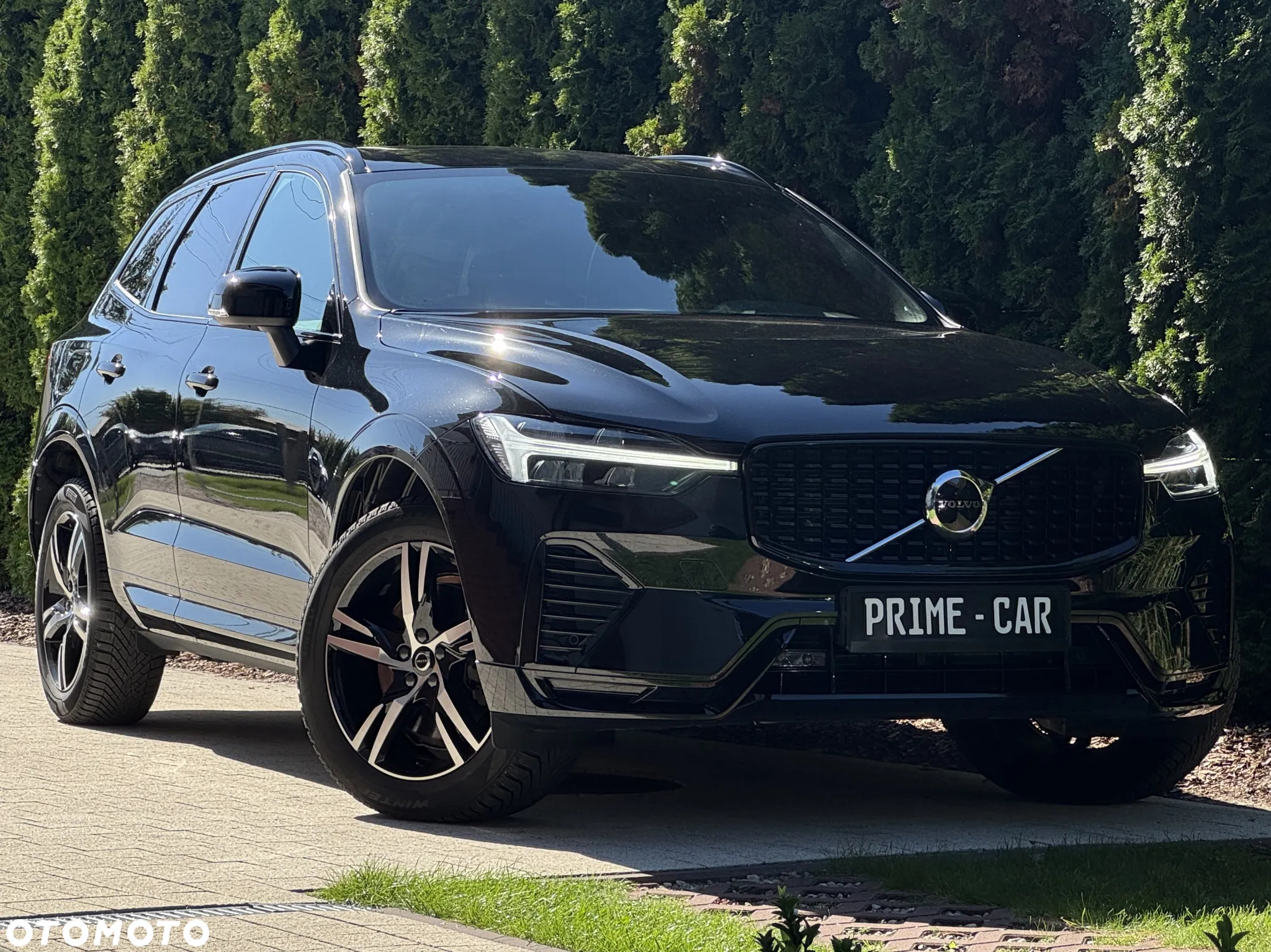 Volvo XC 60 B4 D Plus Dark - 31