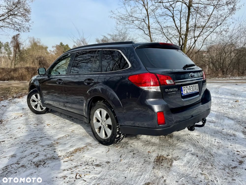 Subaru Outback 2.5i Lineartronic Active - 2