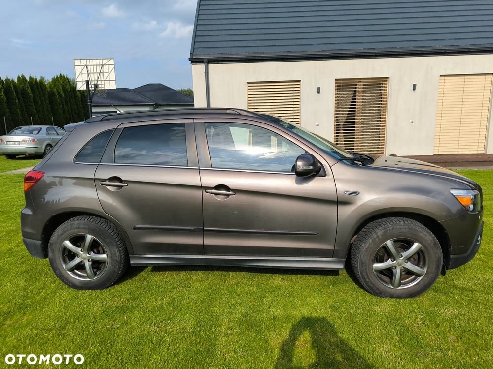 Mitsubishi ASX 1.8 DID Instyle NAVI 4WD AS&G - 3