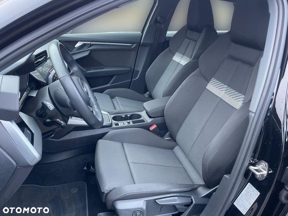 Audi A3 Sportback - 11