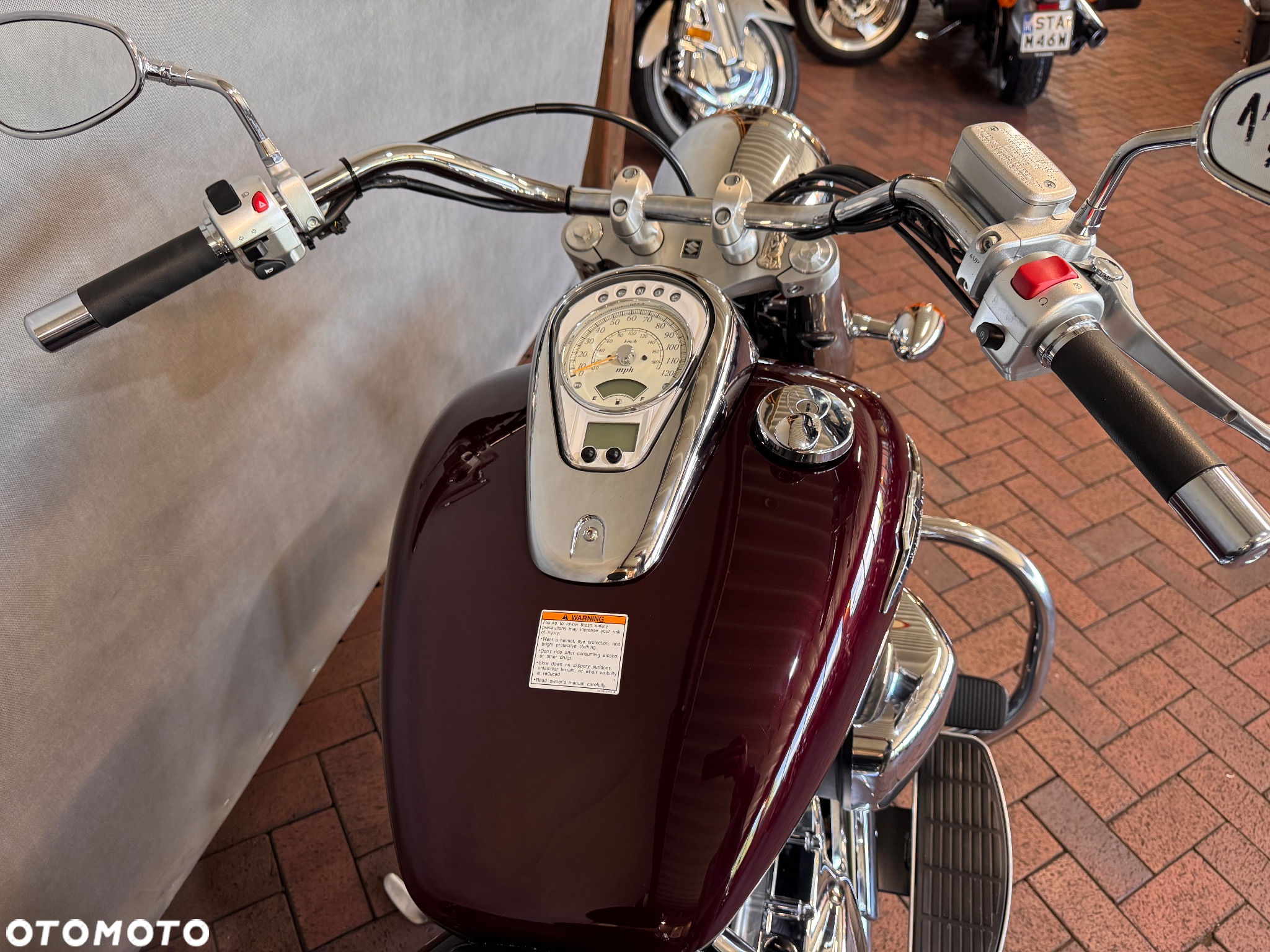 Suzuki VL 800 Volusia - Boulevard C50 - 20