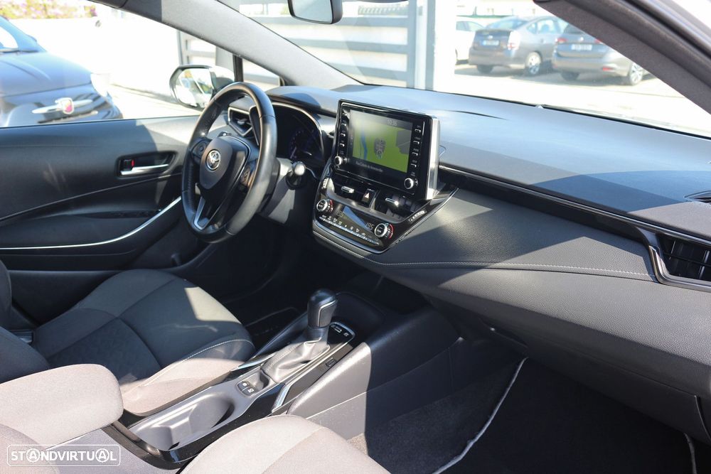 Toyota Corolla Touring Sports 1.8 Hybrid Comfort - 41