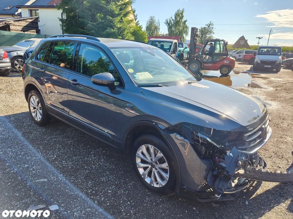 Volkswagen Tiguan 2.0 TDI SCR DSG ACTIVE - 10