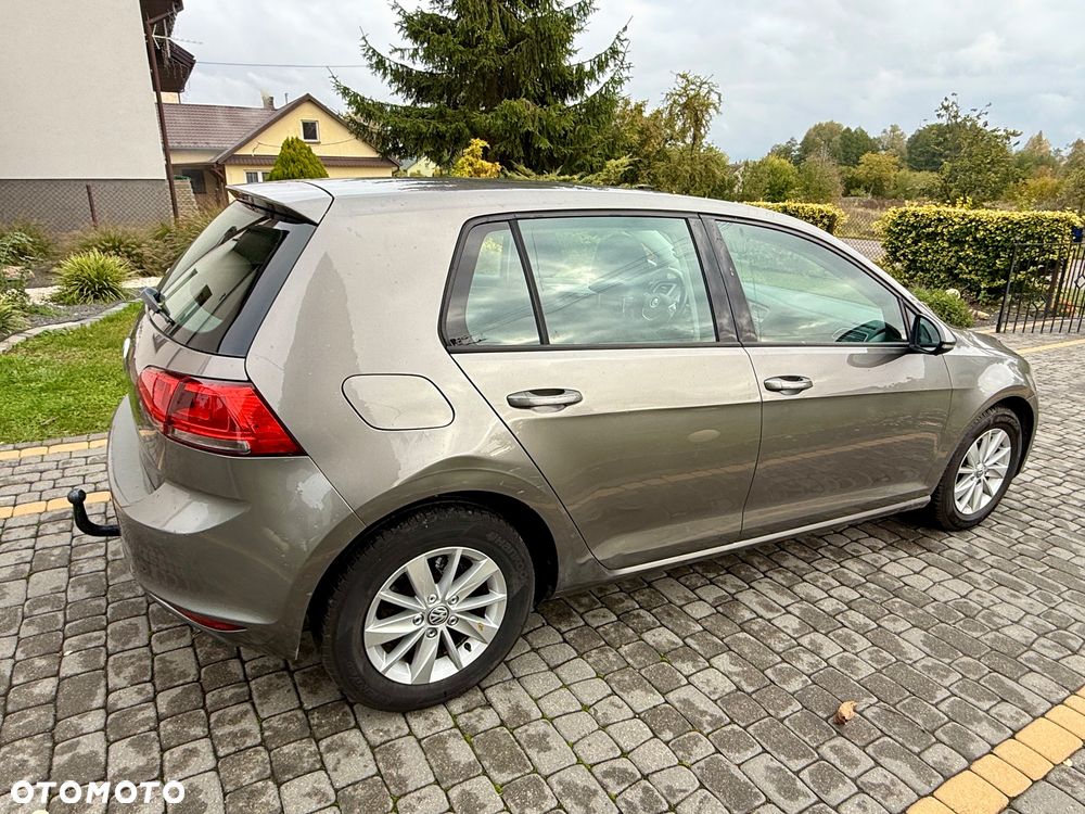 Volkswagen Golf 1.2 TSI BMT Trendline - 10