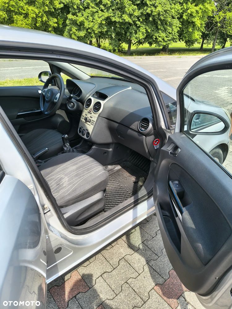 Opel Corsa 1.3 CDTI Enjoy - 17