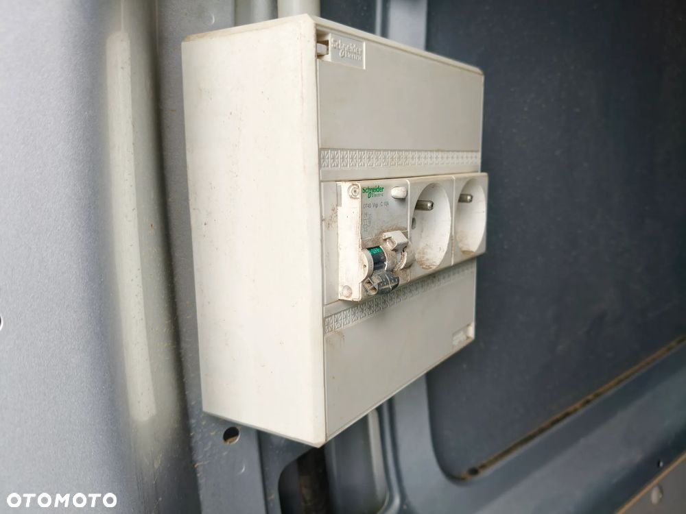Volkswagen Transporter - 15