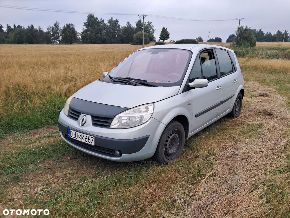 Renault Scenic 1.6 Confort Privilege - 3