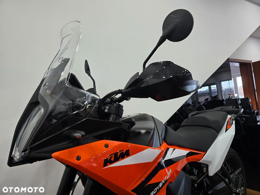 KTM Adventure - 6