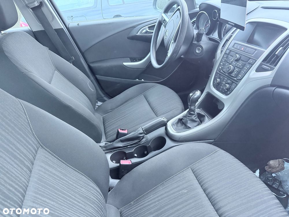 Opel Astra 1.7 CDTI DPF Active - 7