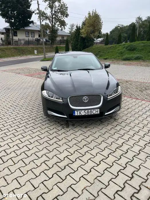 Jaguar XF 2.2 D Luxury - 5