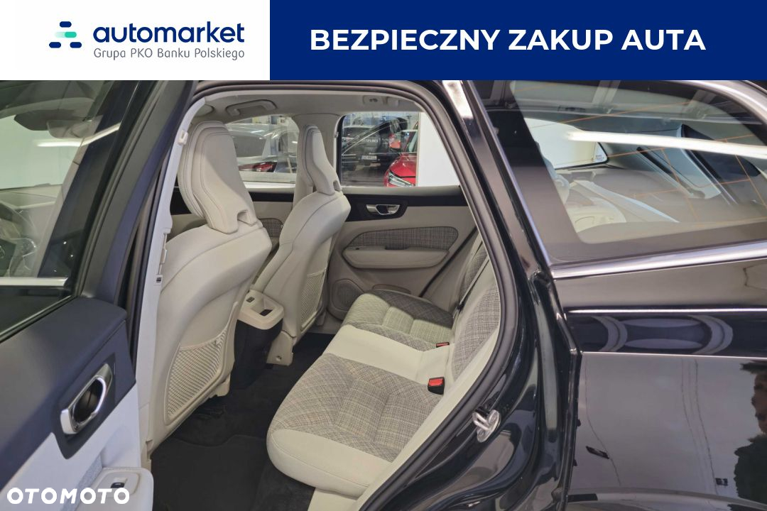 Volvo XC 60 B4 D AWD Core - 9
