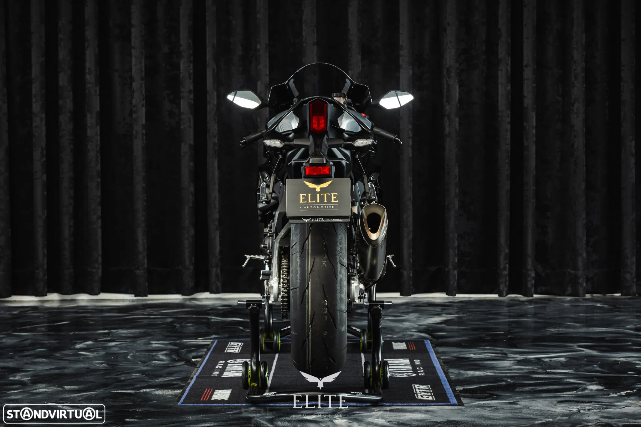 Yamaha R R1M - 23