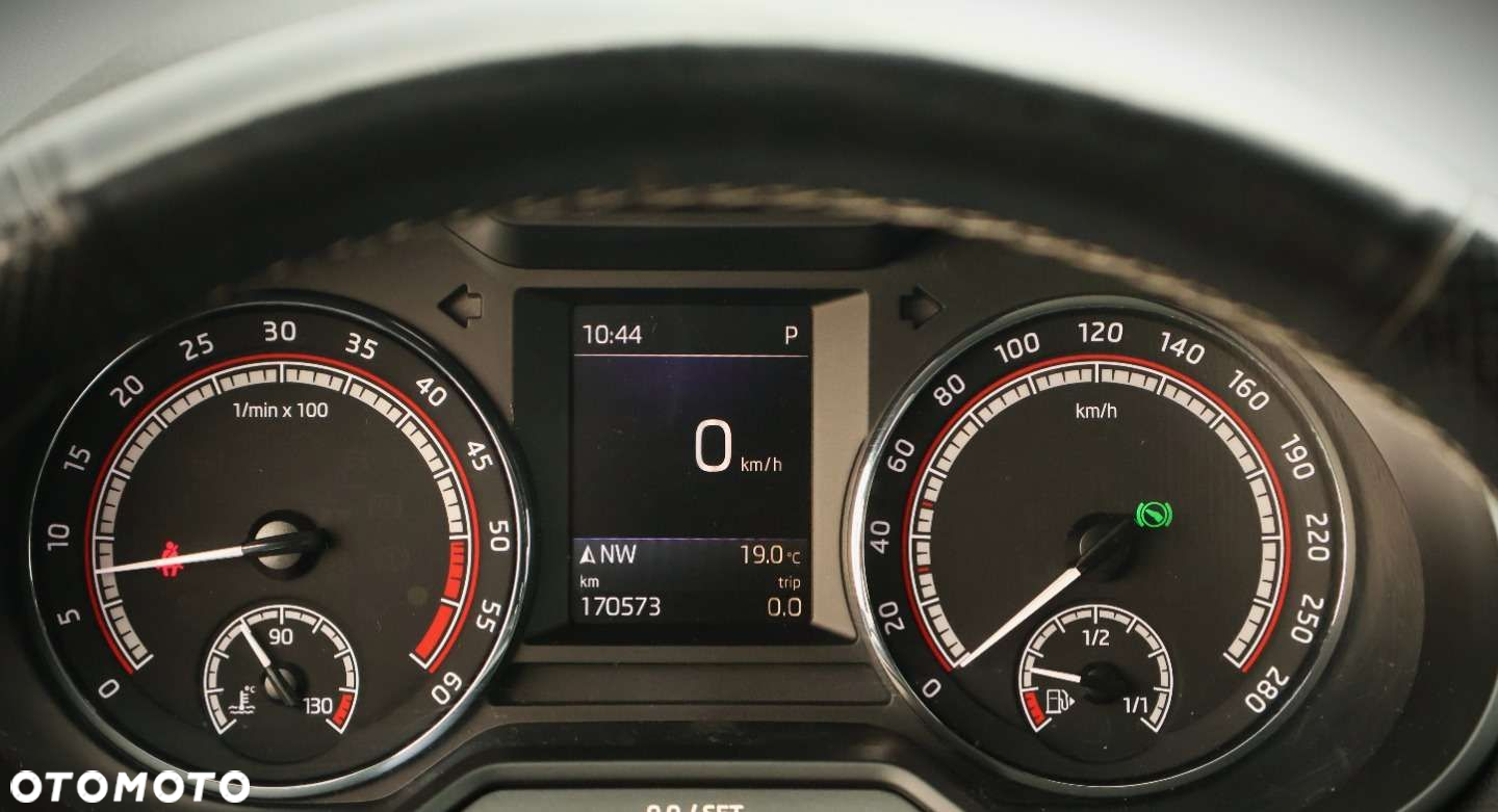 Skoda Octavia - 20