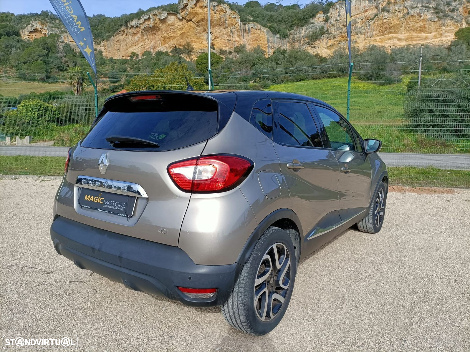 Renault Captur 1.5 dCi Exclusive - 6