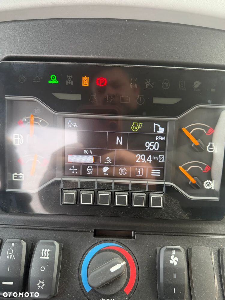 Caterpillar 444F - 2