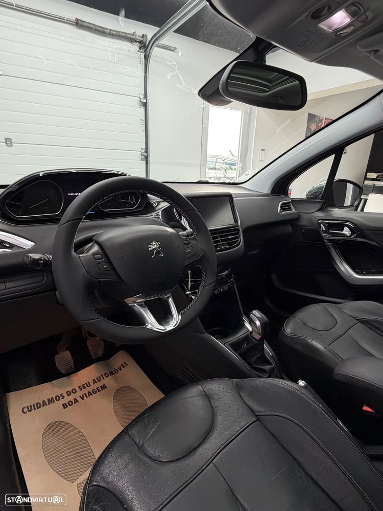 Peugeot 208 1.2 VTi Allure - 7