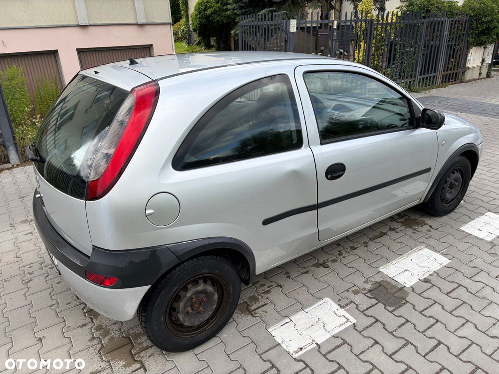 Opel Corsa - 4