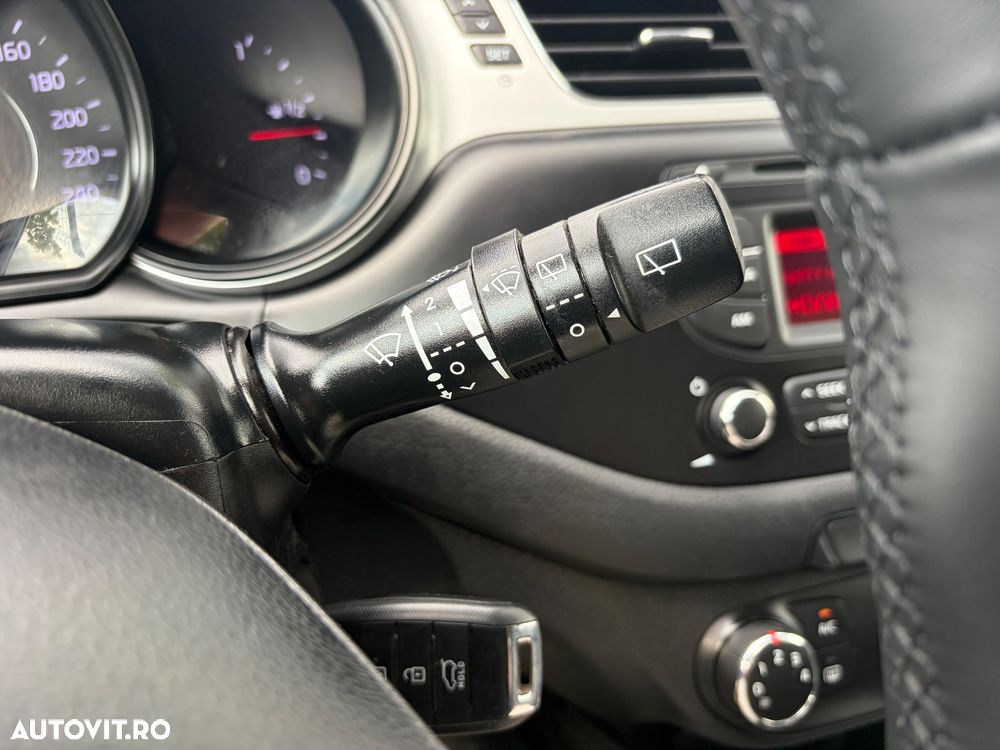 Kia Ceed 1.4 GSL STAR - 13