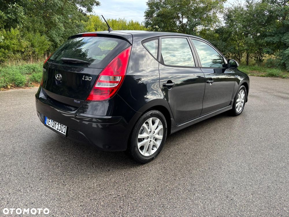 Hyundai i30 1.6 blue Comfort - 8