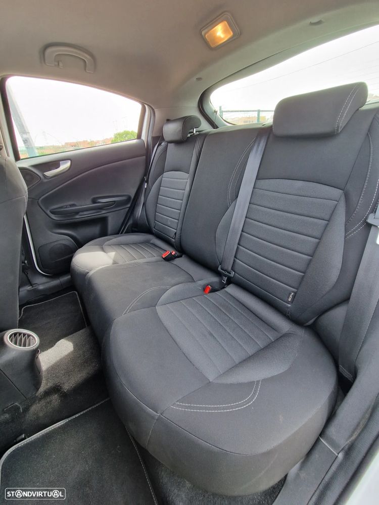 Alfa Romeo Giulietta 1.6 JTDM Super TCT - 12