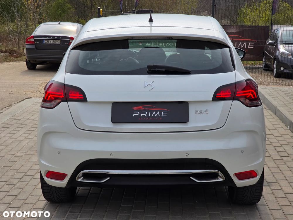 DS Automobiles DS 4 - 12