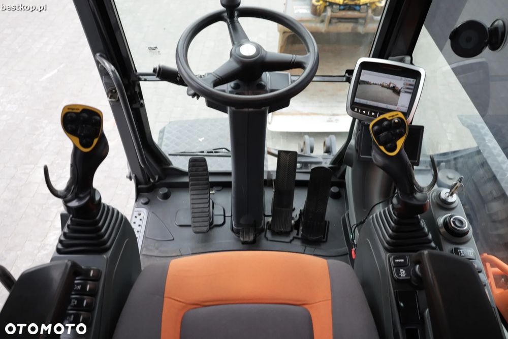 Doosan DX160W-3 - 25