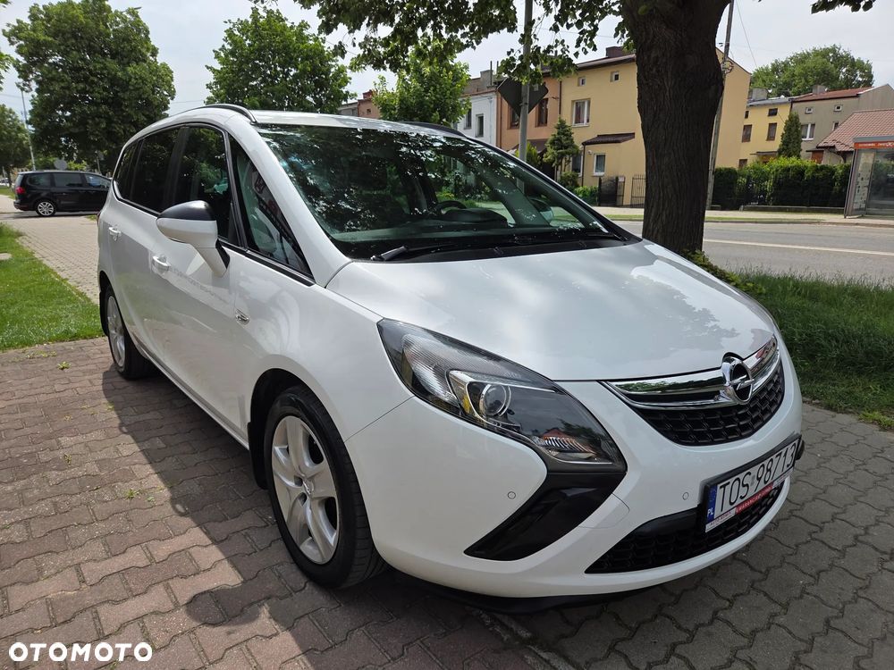 Opel Zafira Tourer 1.4 Turbo Business Edition - 3