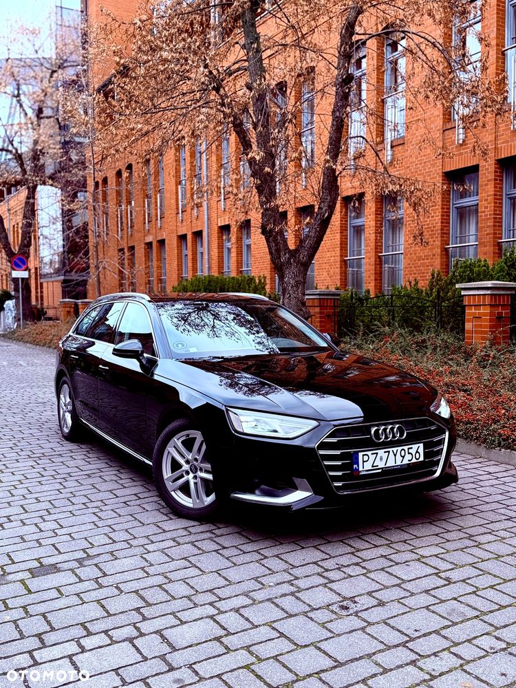Audi A4 Avant 40 TFSI S tronic - 3