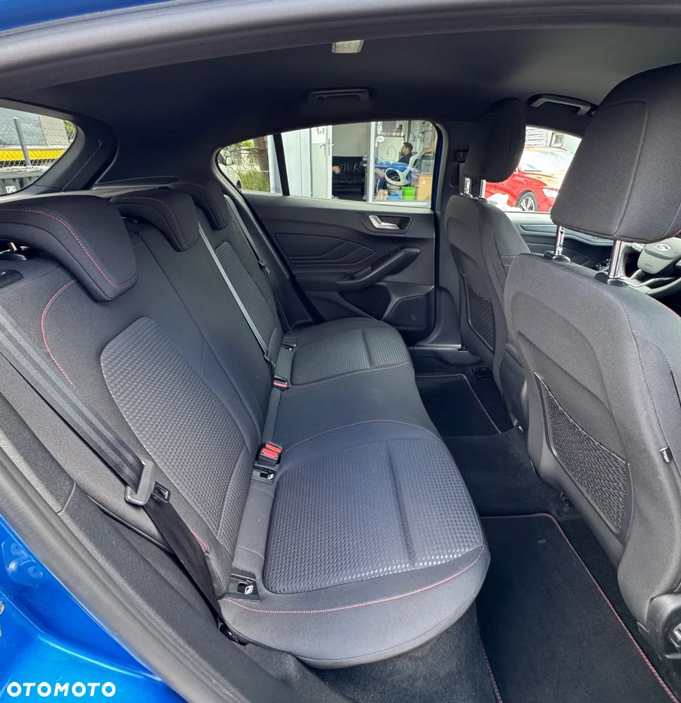 Ford Focus 1.5 EcoBoost STart-Stopp-System ST-LINE - 36