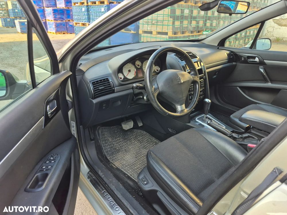 Peugeot 407 SW HDi 135 Automatik JBL - 28