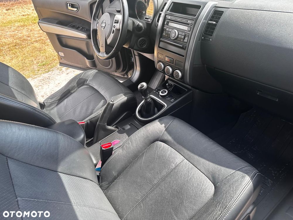 Nissan X-Trail 2.0 dCi 4x4 DPF LE - 7