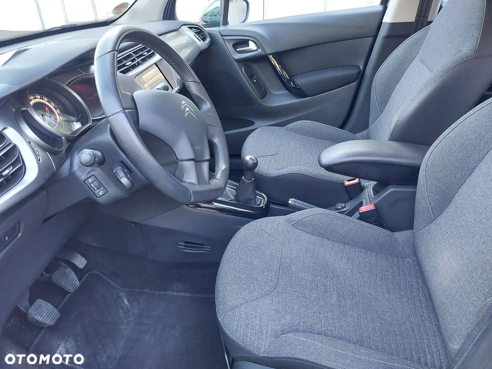 Citroën C4 Cactus - 13