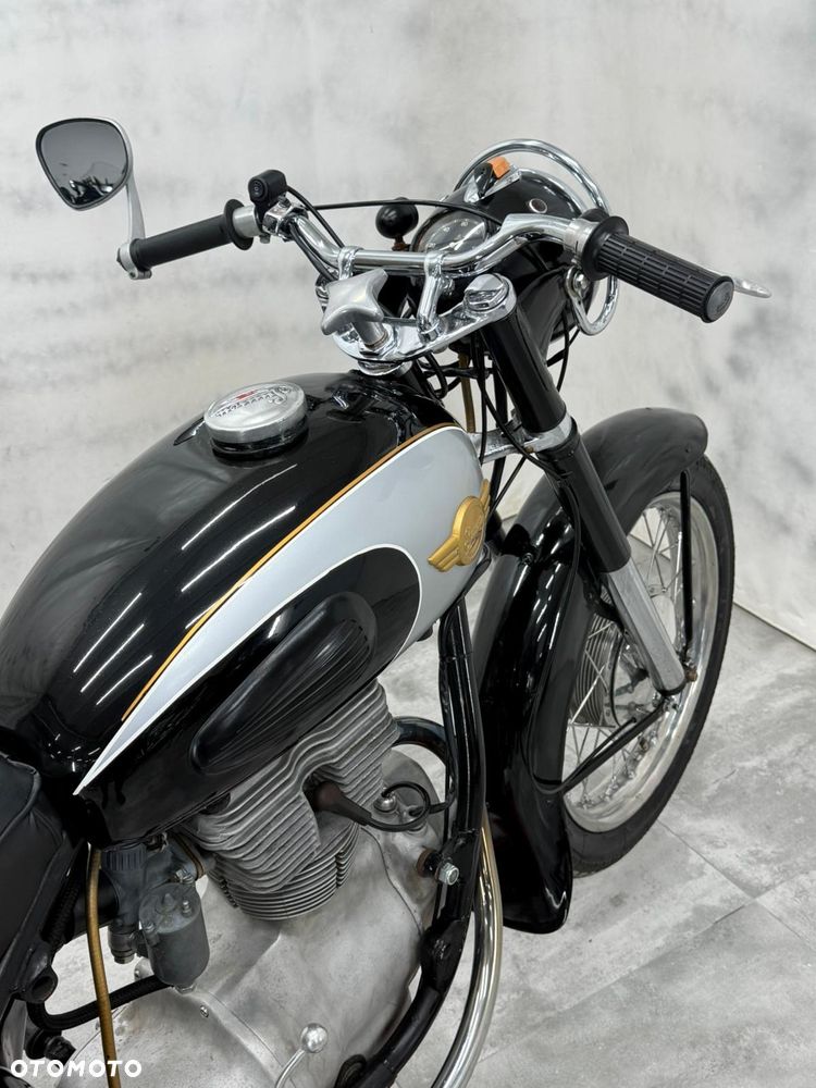 Simson Inny - 22