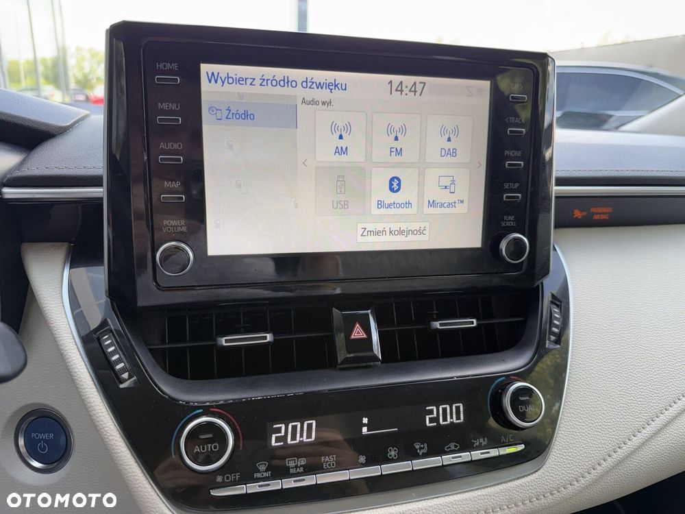 Toyota Corolla 1.8 Hybrid GPF Executive - 23